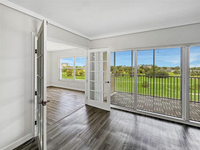 2950 N Palm Aire Drive 506, Pompano Beach, FL 33069
