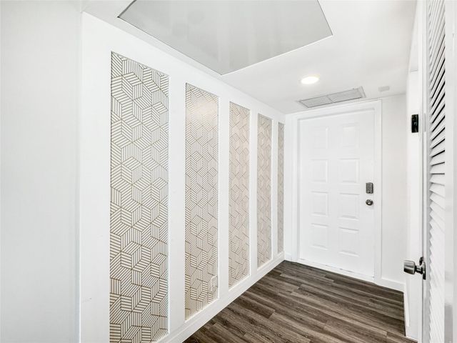 2950 N Palm Aire Drive 506, Pompano Beach, FL 33069