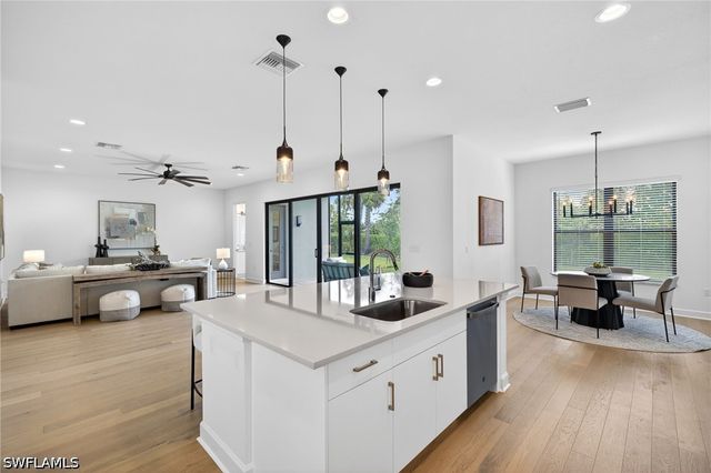 21072 Teak Tree TER, Estero, FL 33928
