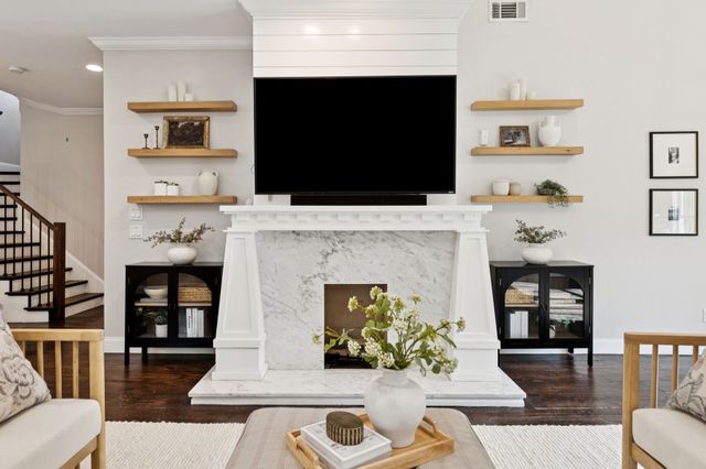 5349 Goodwin Avenue, Dallas, TX 75206