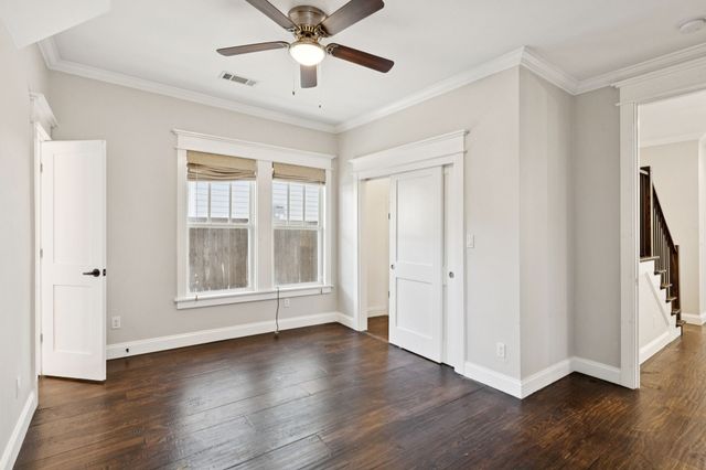 5349 Goodwin Avenue, Dallas, TX 75206