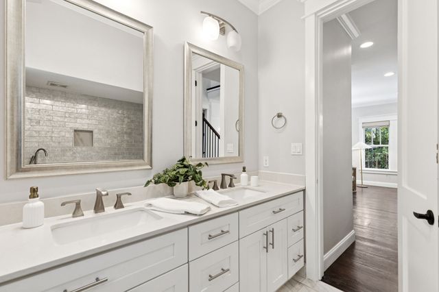 5349 Goodwin Avenue, Dallas, TX 75206