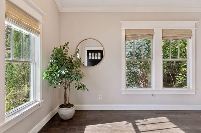 5349 Goodwin Avenue, Dallas, TX 75206