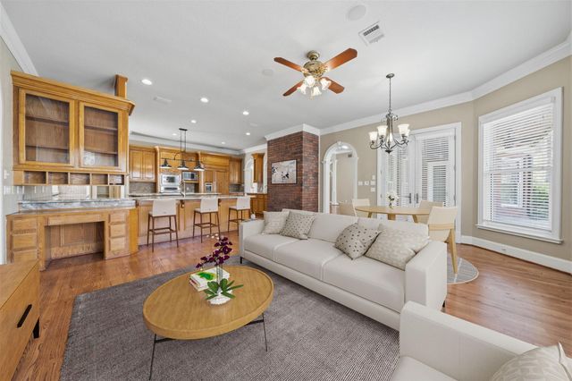 13714 Gainesway Drive, Cypress, TX 77429