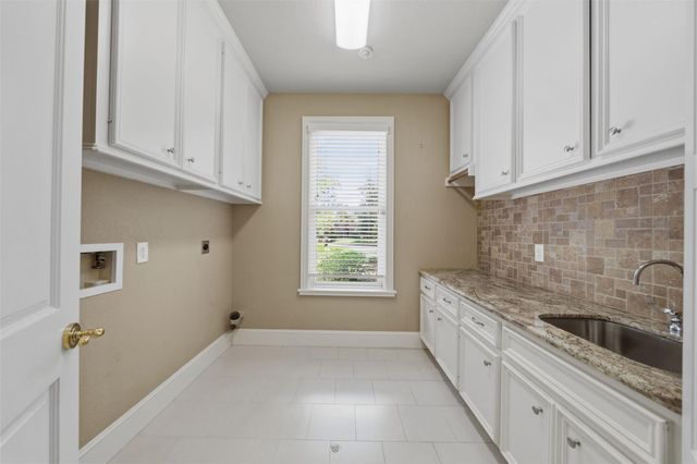 13714 Gainesway Drive, Cypress, TX 77429