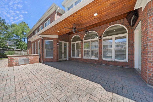 13714 Gainesway Drive, Cypress, TX 77429