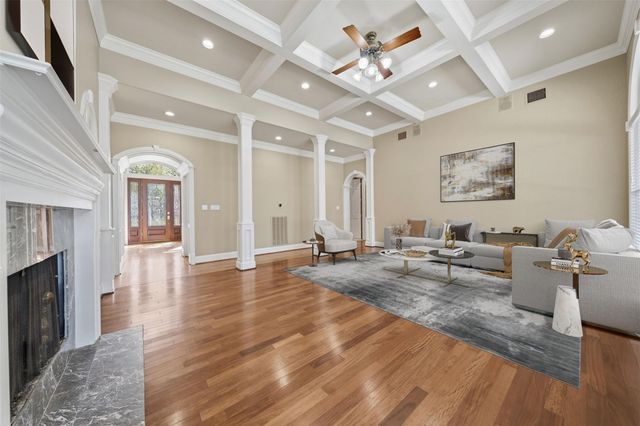 13714 Gainesway Drive, Cypress, TX 77429