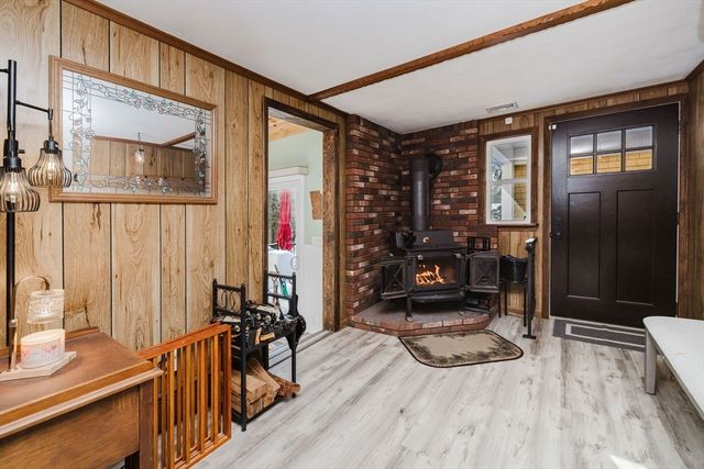 185 Moulton Street, Rehoboth, MA 02769