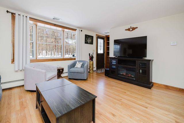 185 Moulton Street, Rehoboth, MA 02769