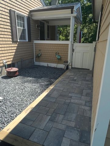 185 Moulton Street, Rehoboth, MA 02769