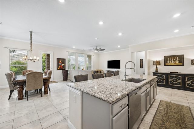 3118 Golden Honey Lane, Richmond, TX 77406