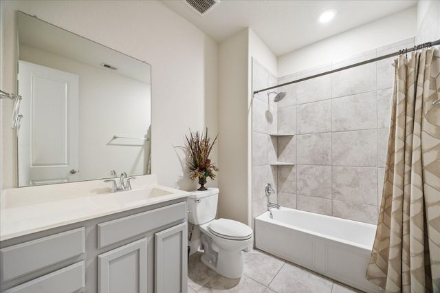 3118 Golden Honey Lane, Richmond, TX 77406