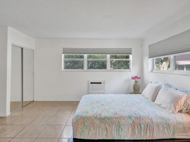 625 Antioch Avenue 110, Fort Lauderdale, FL 33304