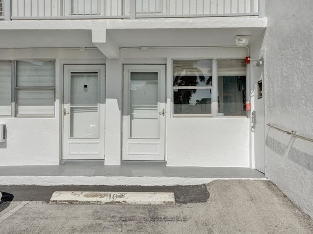 625 Antioch Avenue 110, Fort Lauderdale, FL 33304