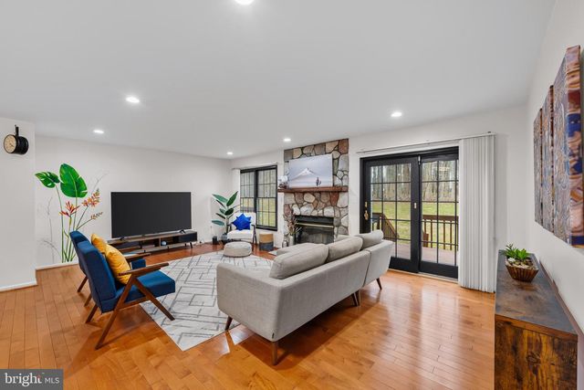 32 CORIANDER DRIVE, Princeton, NJ 08540