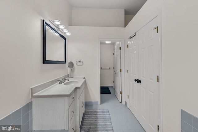 32 CORIANDER DRIVE, Princeton, NJ 08540