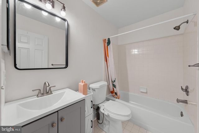 32 CORIANDER DRIVE, Princeton, NJ 08540