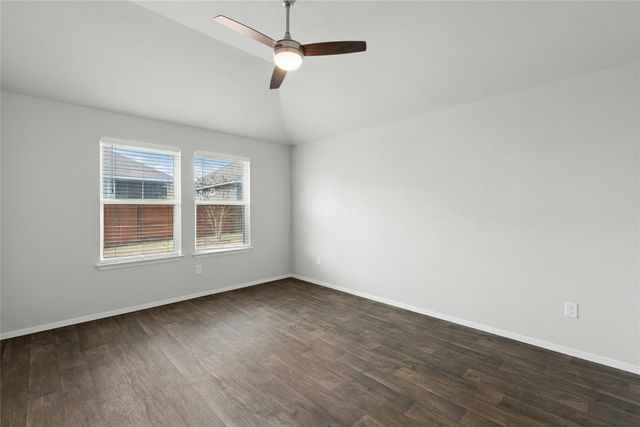 120 Lyndon DR, San Marcos, TX 78666