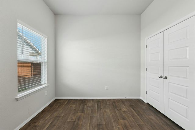 120 Lyndon DR, San Marcos, TX 78666