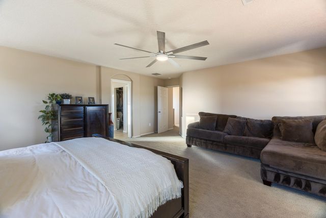 8409 Wild Dunes Avenue NW, Albuquerque, NM 87120