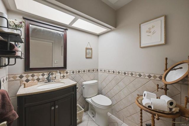 10190 Rayford Drive, Escondido, CA 92026