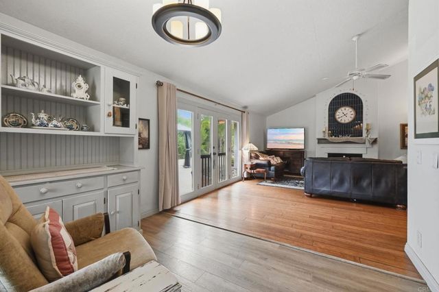 10190 Rayford Drive, Escondido, CA 92026