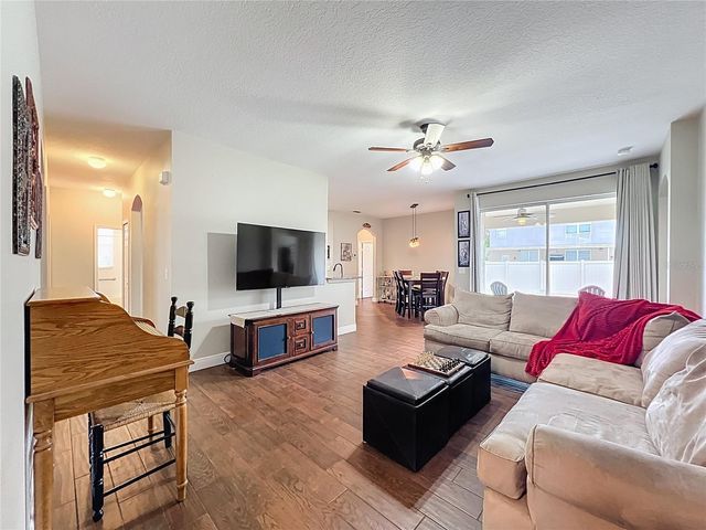 5218 SMOKEY WATER LANE, Oviedo, FL 32765