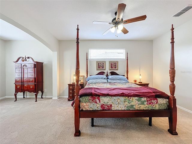 5218 SMOKEY WATER LANE, Oviedo, FL 32765