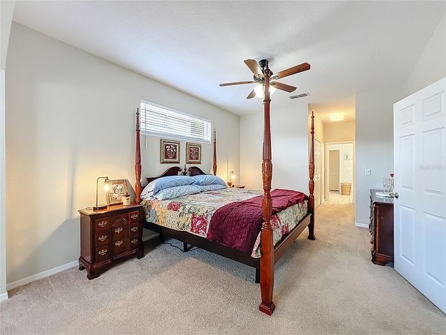 5218 SMOKEY WATER LANE, Oviedo, FL 32765