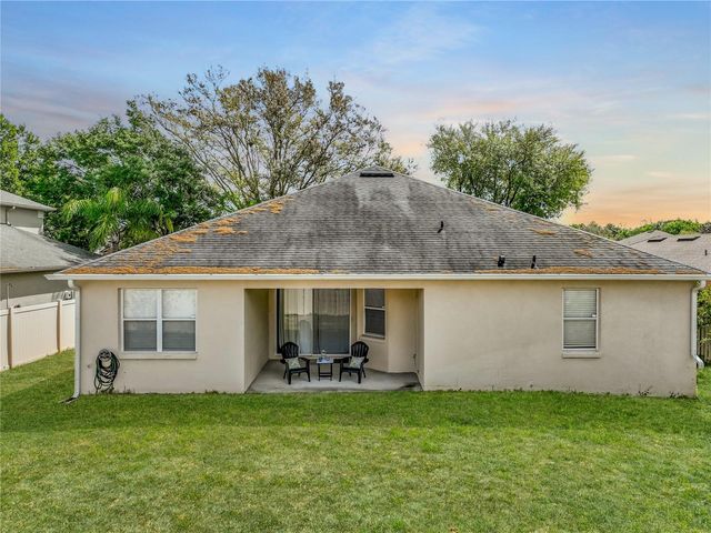 5218 SMOKEY WATER LANE, Oviedo, FL 32765