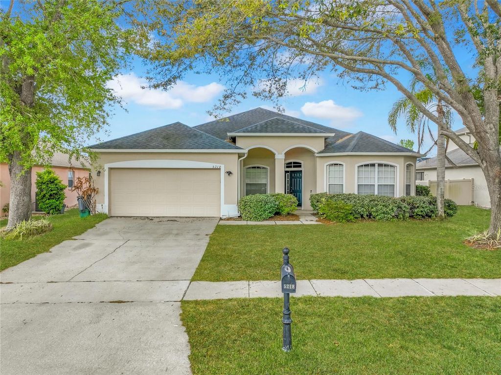 5218 SMOKEY WATER LANE, Oviedo, FL 32765