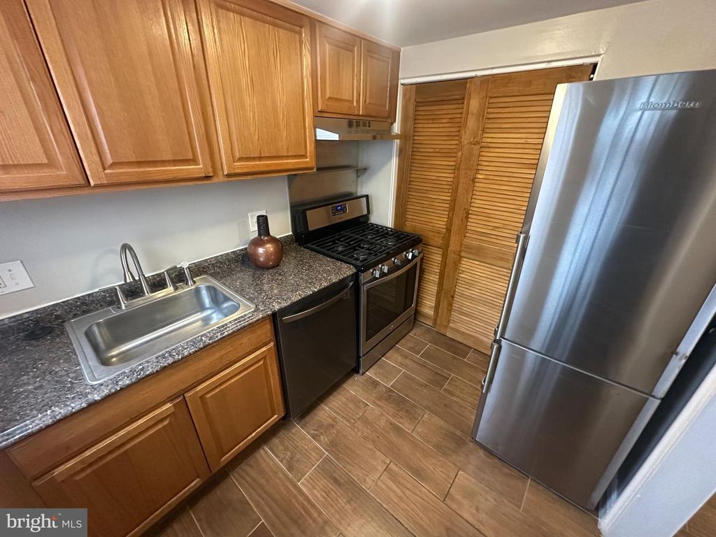 Image 6 of property listing at 3902 25TH AVE, Temple Hills, MD 20748