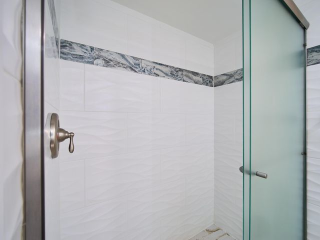 1101 Pinecrest Circle E, Jupiter, FL 33458