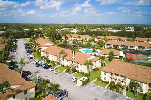 1101 Pinecrest Circle E, Jupiter, FL 33458