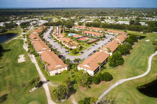 1101 Pinecrest Circle E, Jupiter, FL 33458