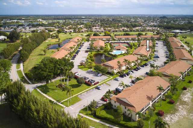 1101 Pinecrest Circle E, Jupiter, FL 33458