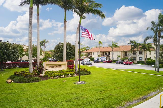1101 Pinecrest Circle E, Jupiter, FL 33458