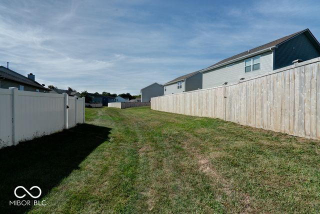 234 Winding Brook Way, Pendleton, IN 46064