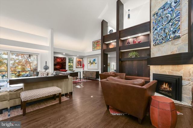 668 BROADWATER WAY, Gibson Island, MD 21056