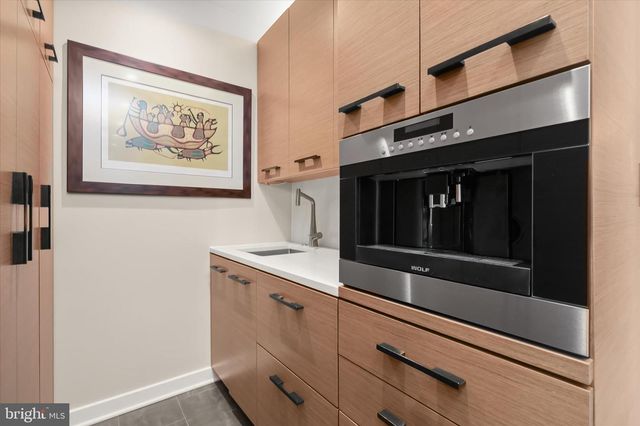 668 BROADWATER WAY, Gibson Island, MD 21056