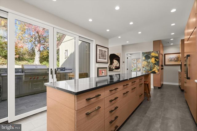 668 BROADWATER WAY, Gibson Island, MD 21056