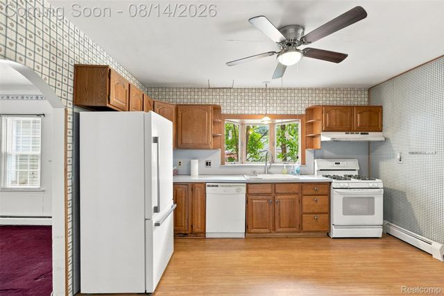 2234 Grange Road, Trenton, MI 48183