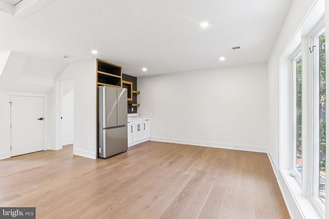 5419 KEMPSVILLE ST, Springfield, VA 22151