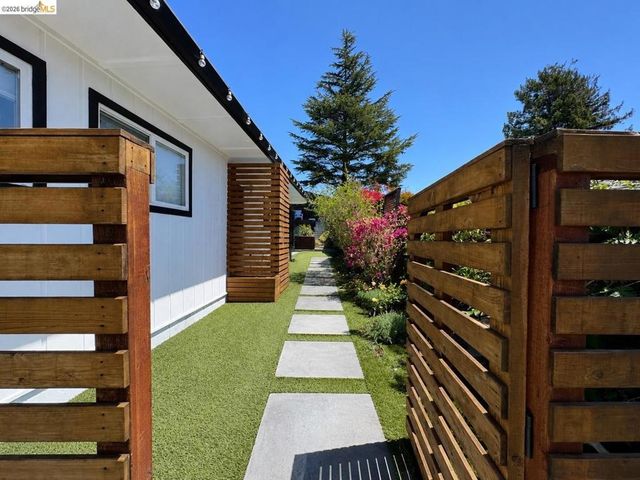 106 Corinne AVE, Santa Cruz, CA 95065