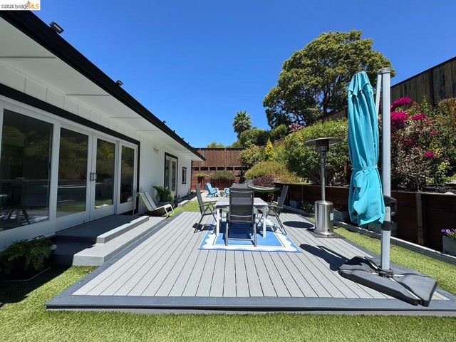106 Corinne AVE, Santa Cruz, CA 95065