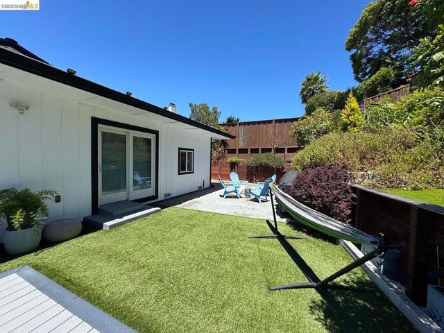 106 Corinne AVE, Santa Cruz, CA 95065