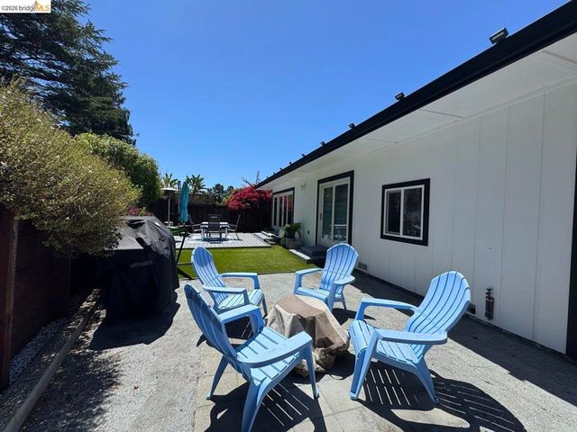 106 Corinne AVE, Santa Cruz, CA 95065