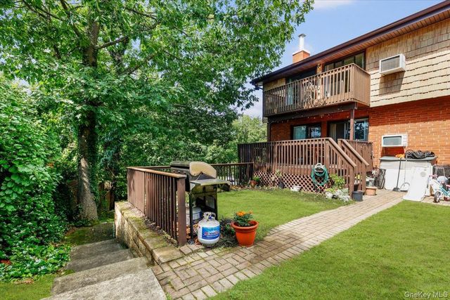 70 West Street C14, Harrison, NY 10528