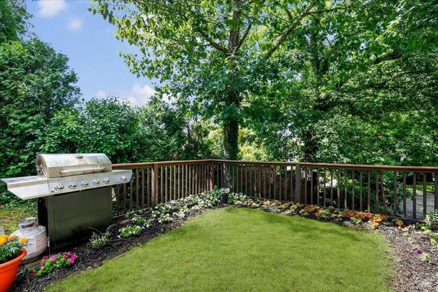 70 West Street C14, Harrison, NY 10528