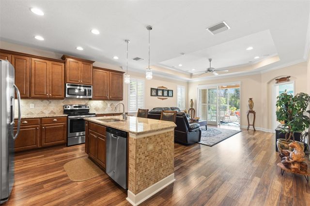 2346 OAKLEY GREEN DRIVE, Sun City Center, FL 33573